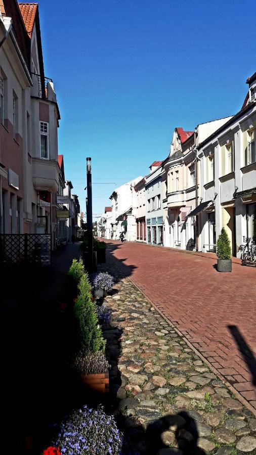 Õhtu põik majutus Apartamento Pärnu Exterior foto