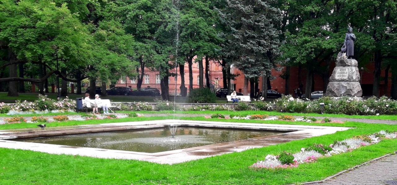 Õhtu põik majutus Apartamento Pärnu Exterior foto